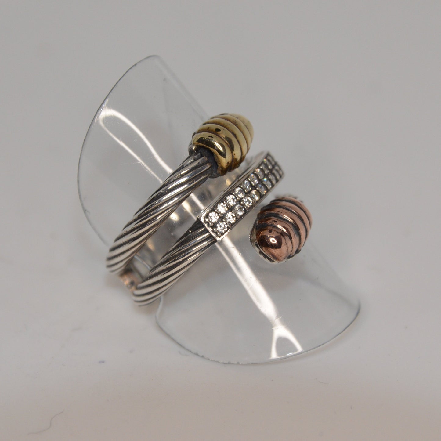 Cable Centro Adiamantado Anillo Oro-Plata (English: Diamond-Studded Cable Ring Gold-Silver)