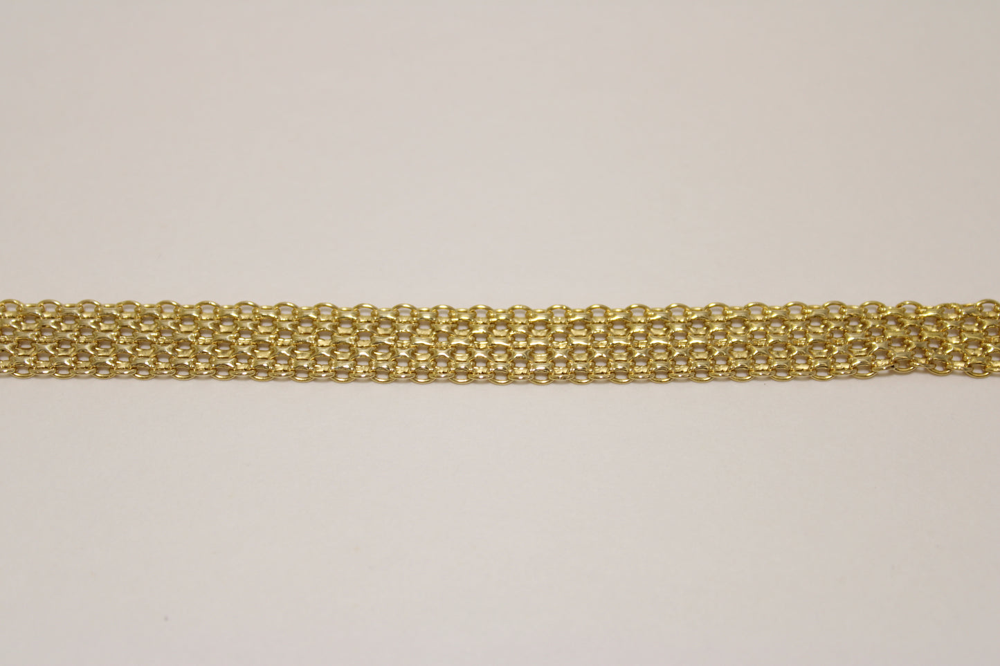 14K Gold Chinese Embroidery Bracelet – Art, Tradition, and Golden Elegance