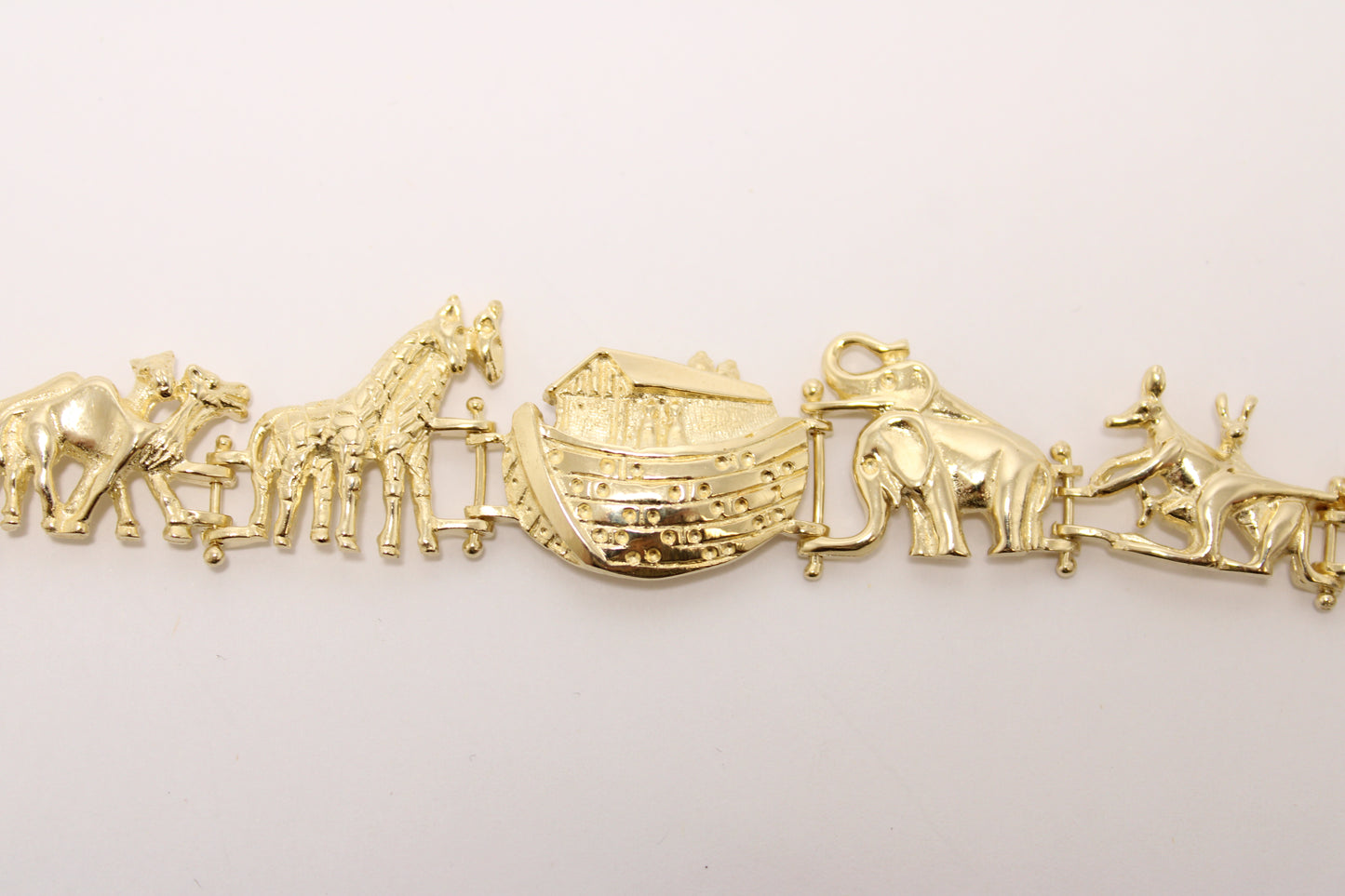 10K Gold Noah’s Ark Bracelet – Faith & Protection