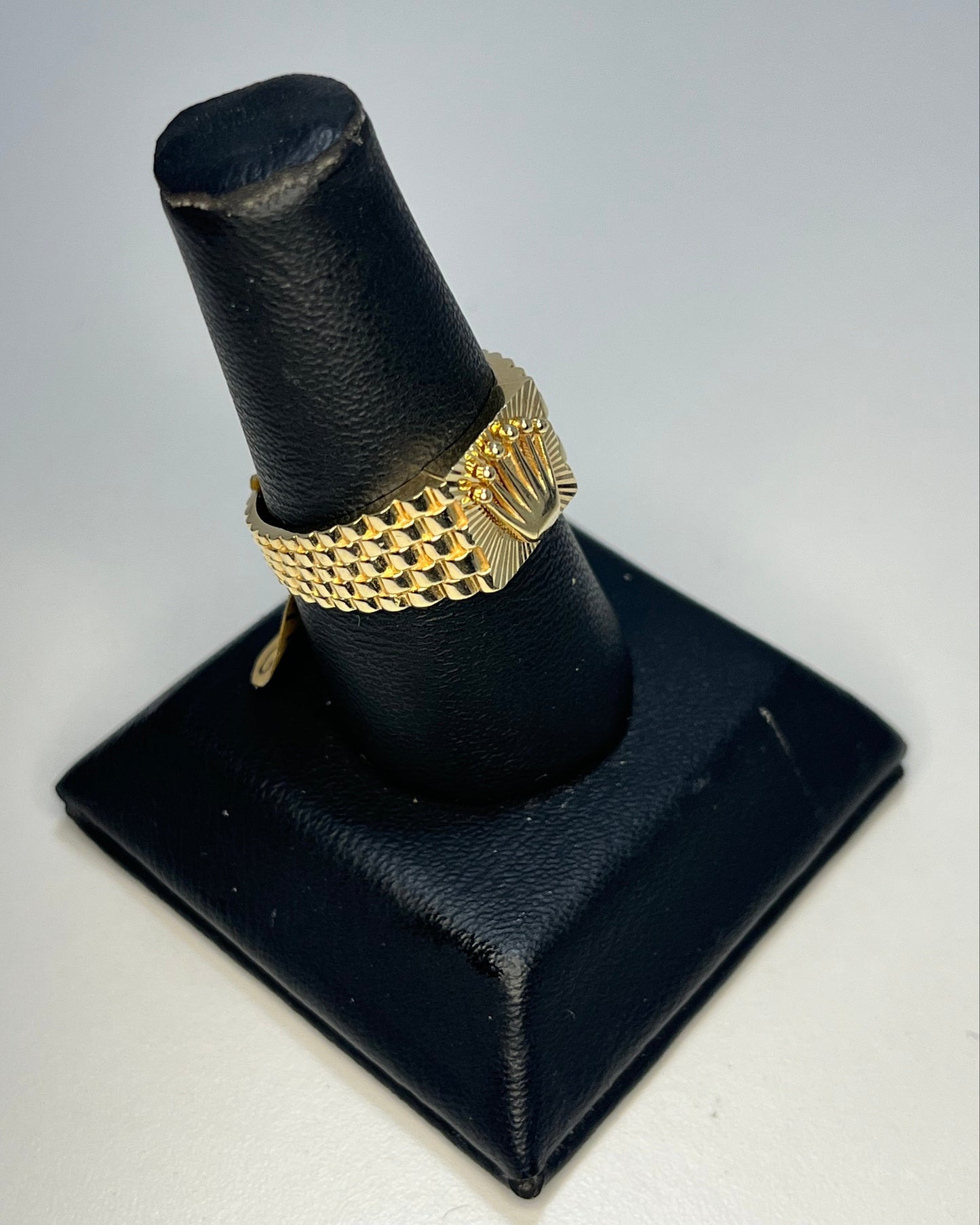 Crown Pattern Watch Men's Ring 14K Gold