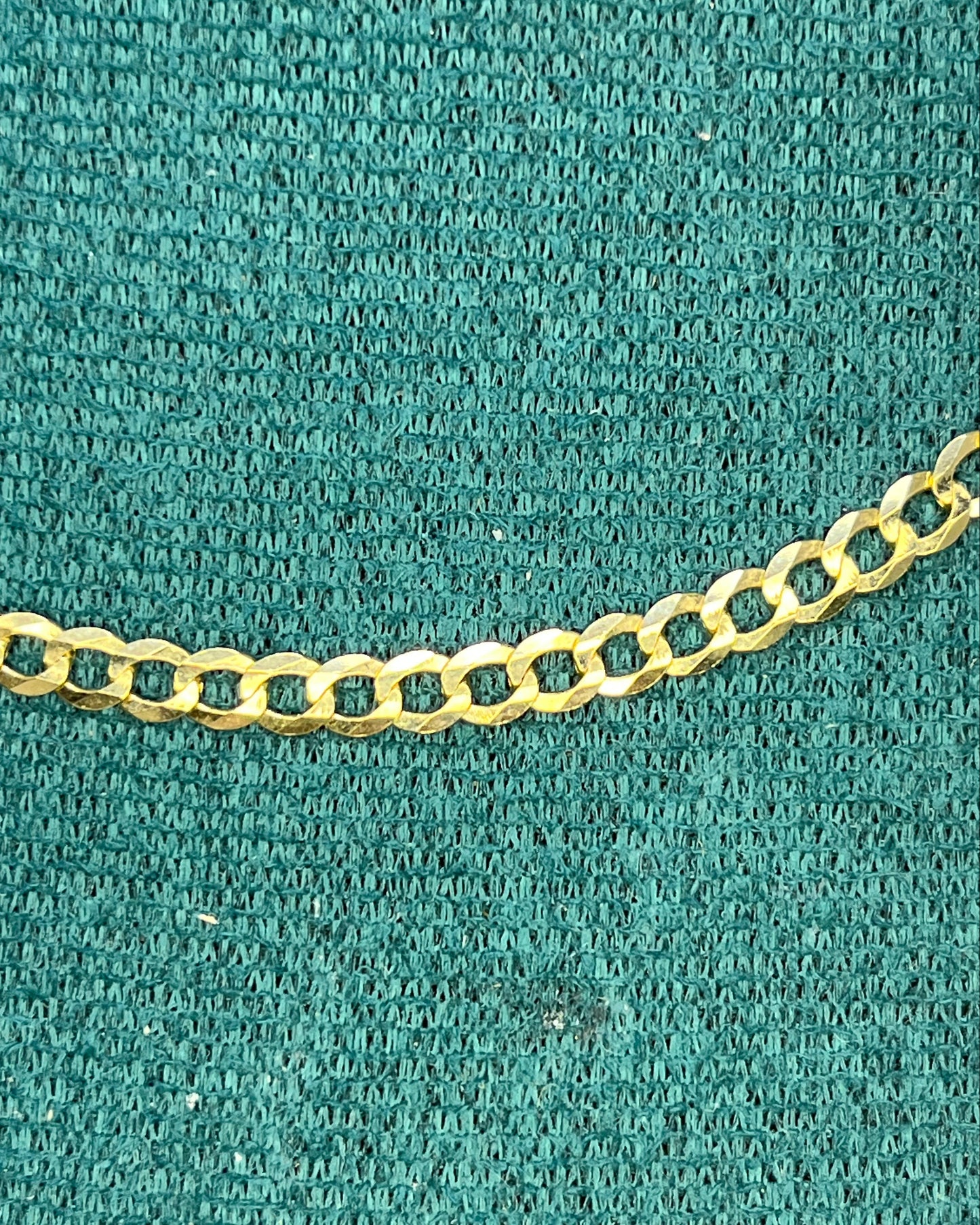 Cadena Eslabon Cubano Corte Brillo 24" Oro 18K
