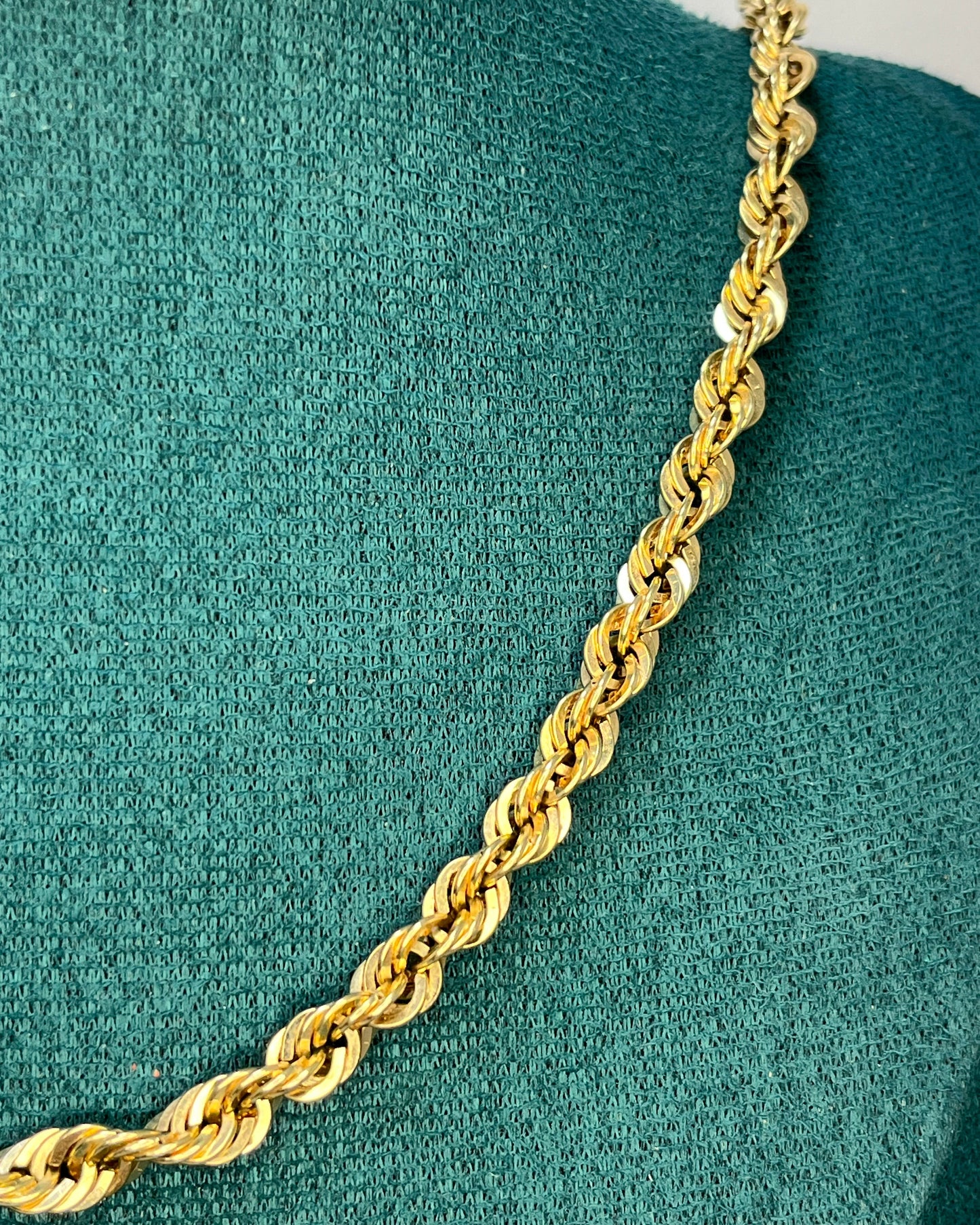 Cadena Cordón Grueso 24" Oro 10K