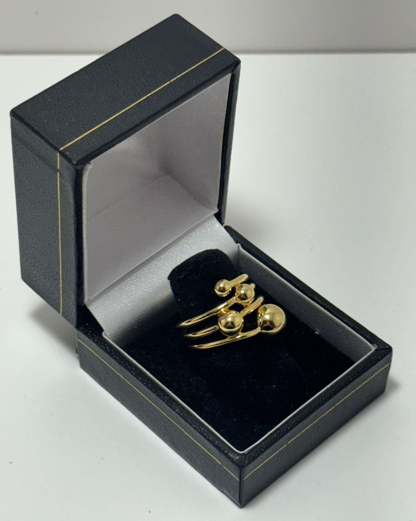 Círculos Anillo Geométrico Cover Gold