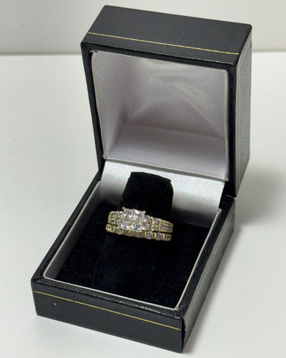 Princesa Tenis CC Anillo Apilable Cover Gold