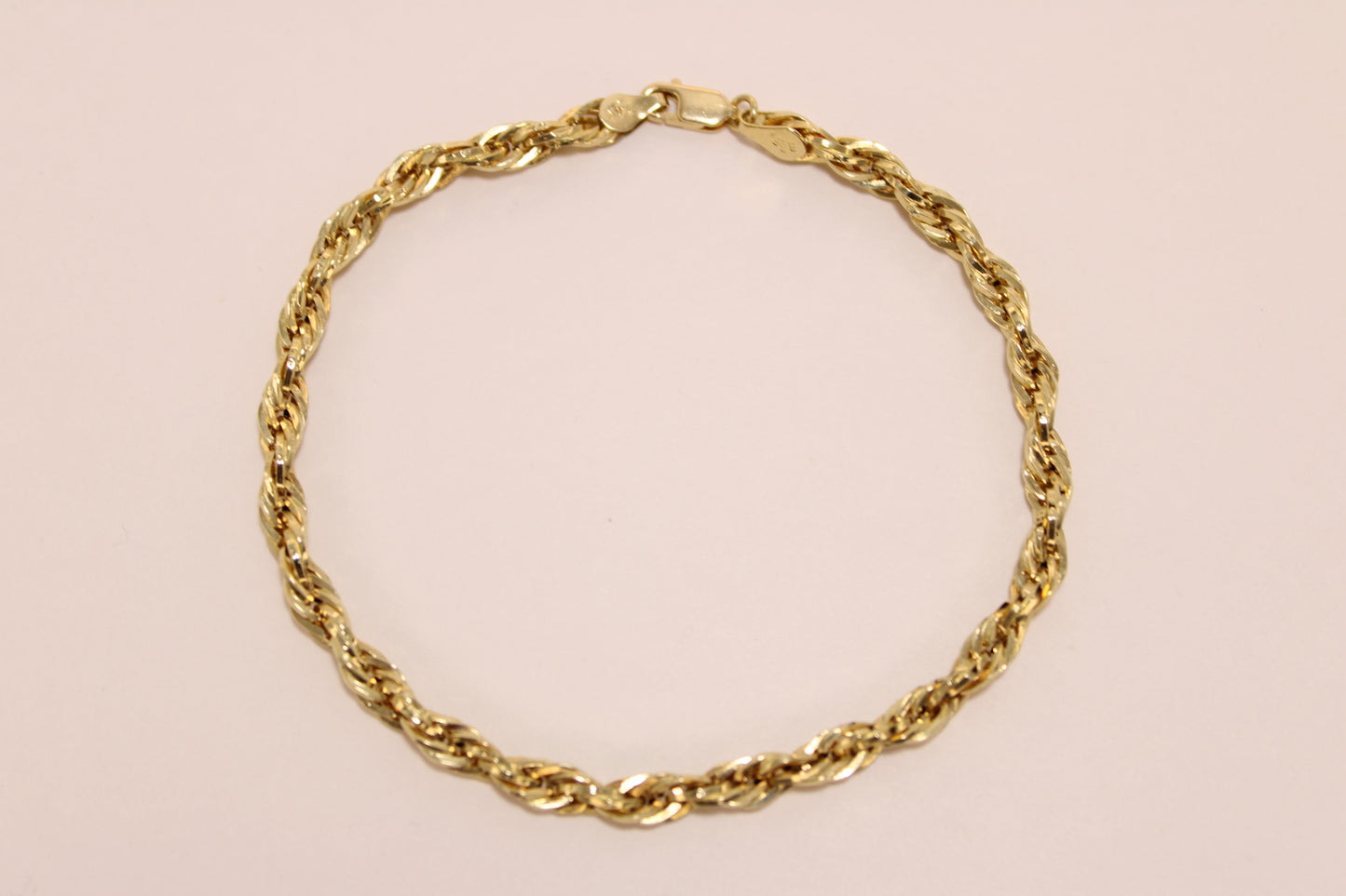 14K Gold Rope Bracelet – Classic, Elegant, and Effortlessly Stylish