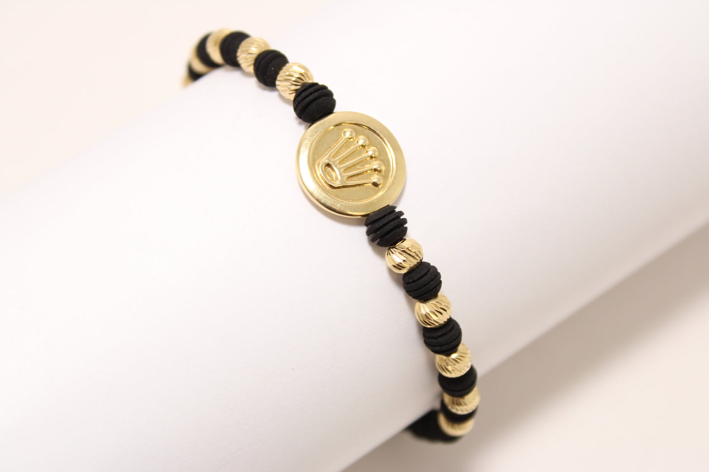 Adjustable 18K Gold Beaded Bracelet with Crown Plate