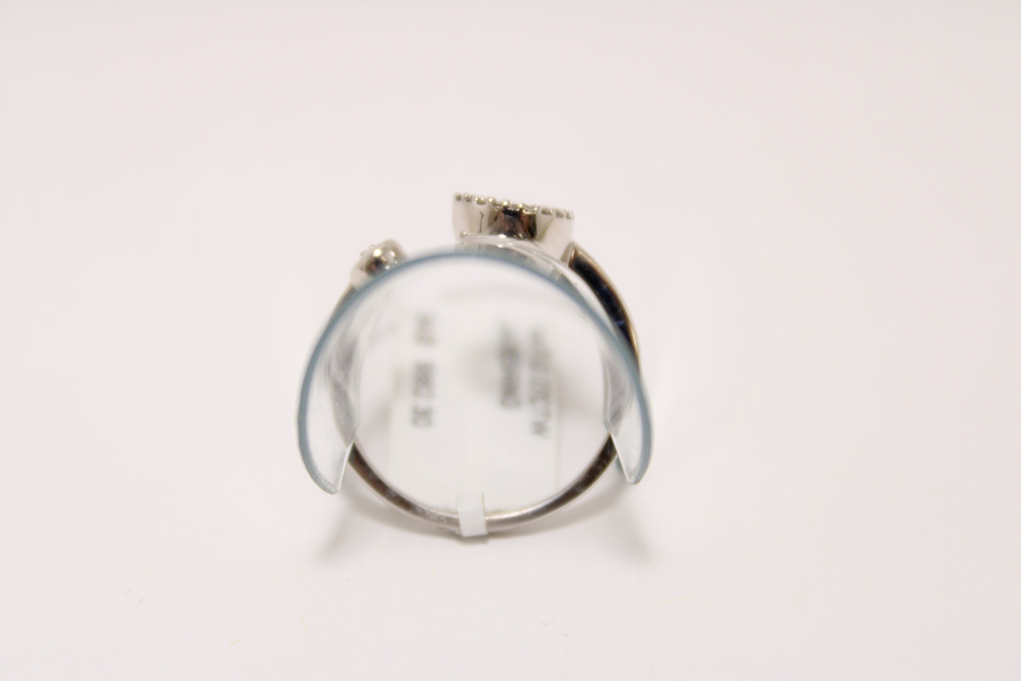 14K White Gold Open Circle Pavé Ring