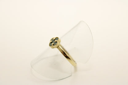 10K Gold Clover Ring with Green Stone