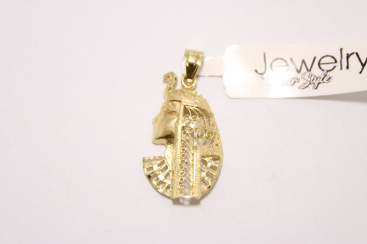 14K Gold Nefertiti Pendant