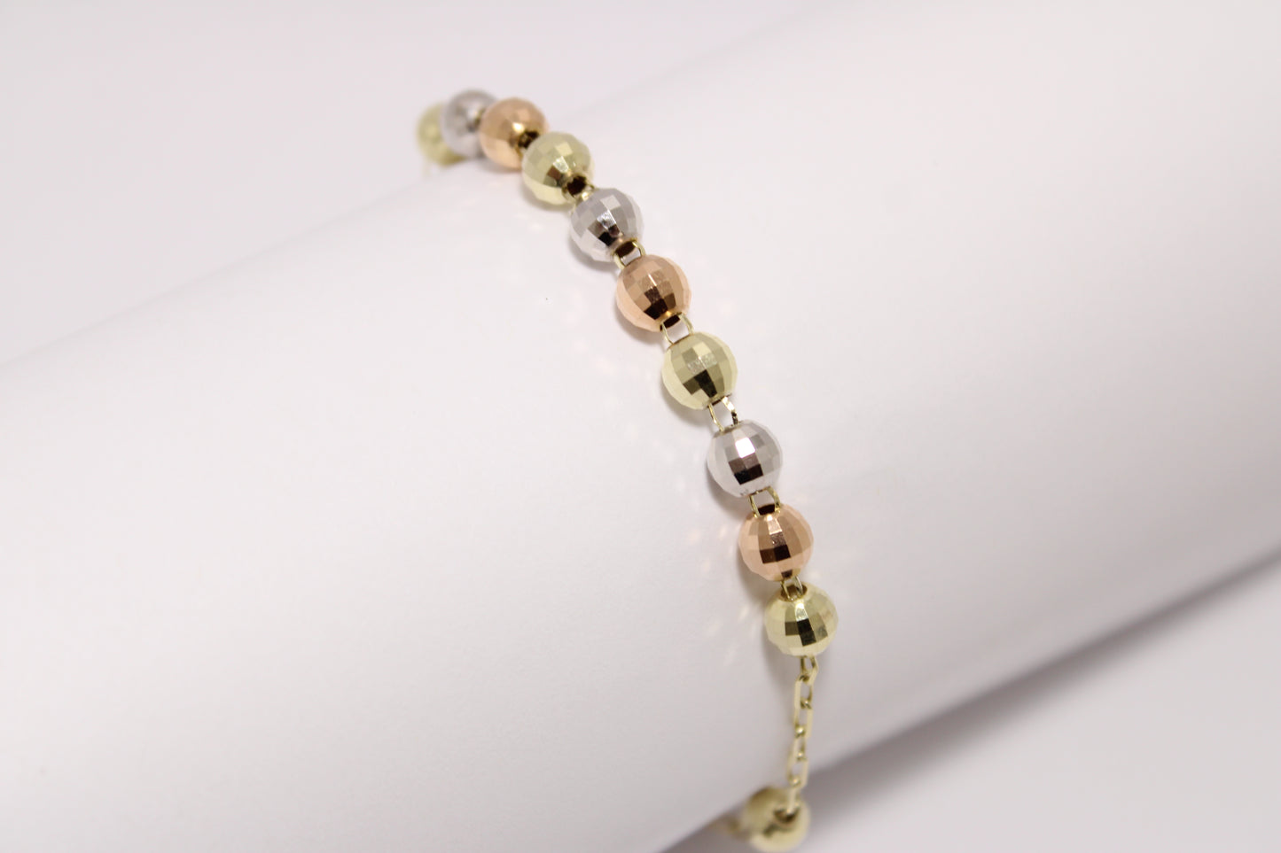 14K Tri-Color Gold Beaded Bracelet – 7.5” Elegant Shine