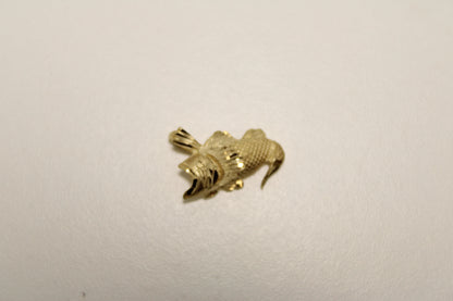 GOLD 14K FISH PENDANT