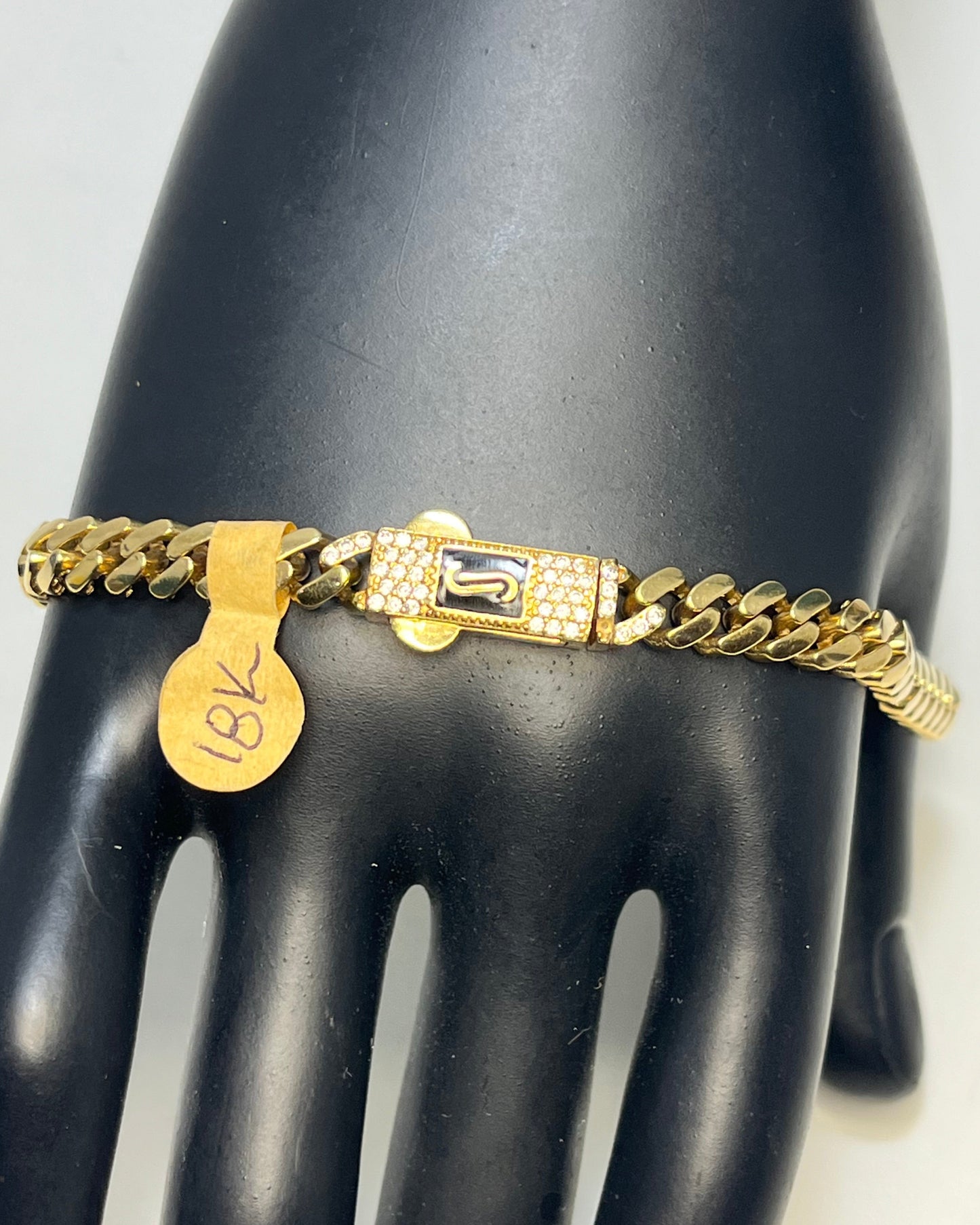 Cuban Link Box Clasp Bracelet 18K Gold