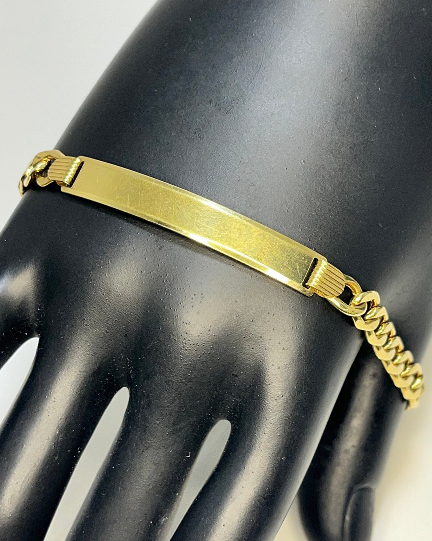 Cuban Link Plate Bracelet 10K Gold