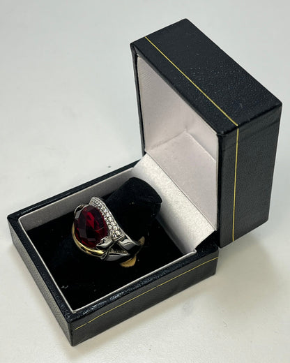 Red Oval Crystal Cocktail Ring Gold-Silver