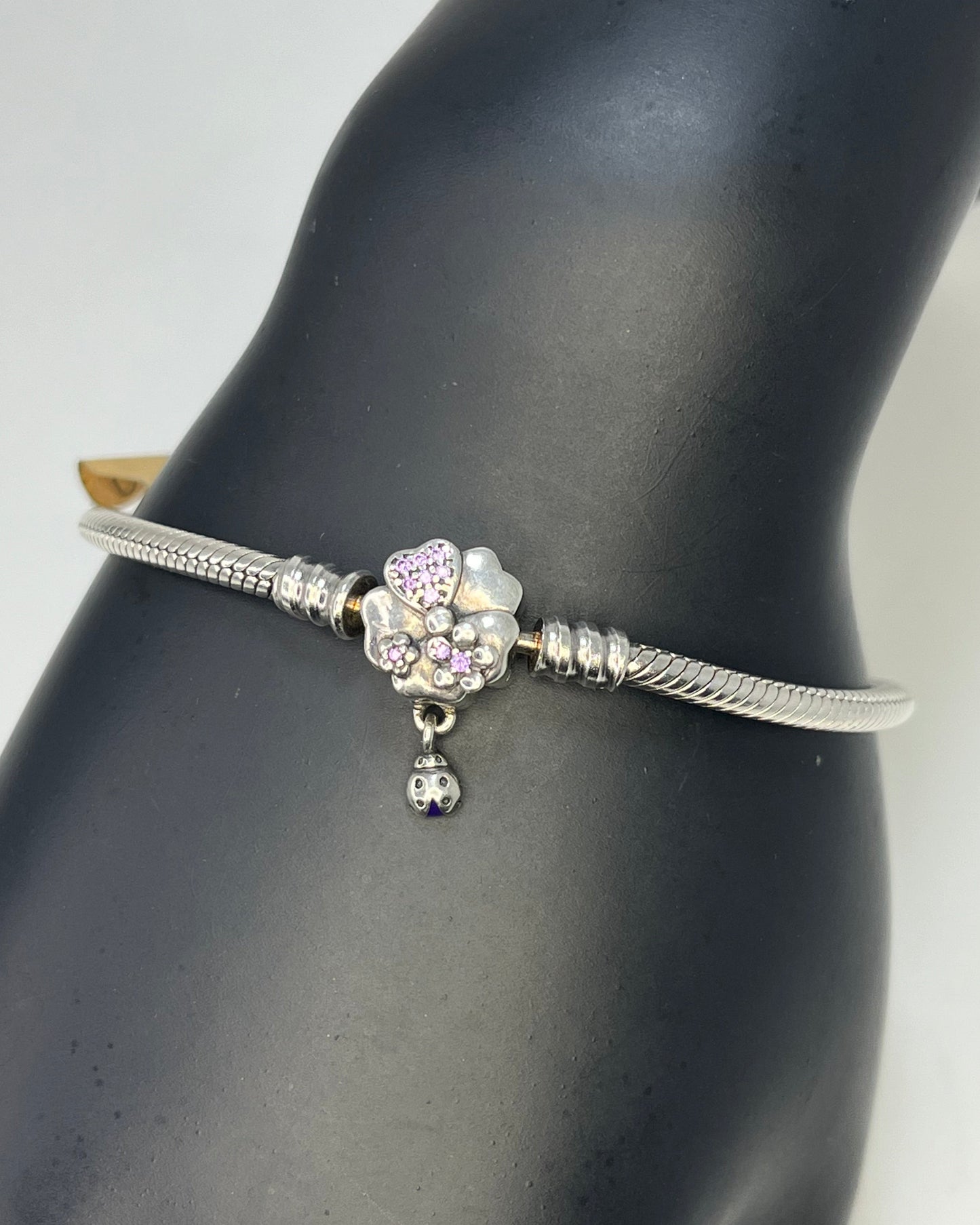 Pulsera Culebra Flor y Mariquita Plata 925